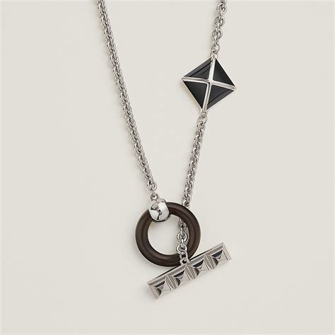 medor xo necklace